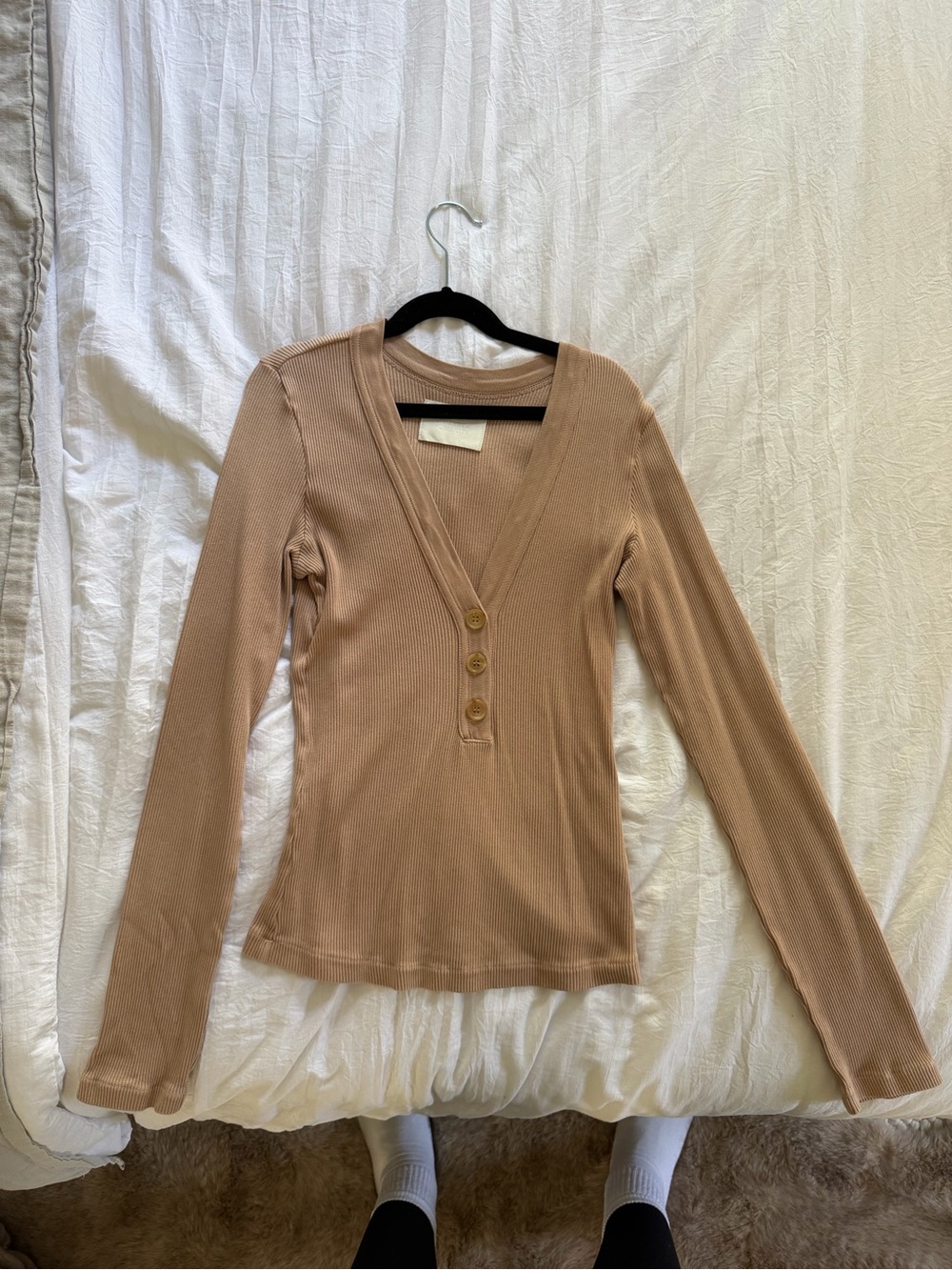 Citizens Of Humanity Ribbed V-Neck Long Sleeve Top